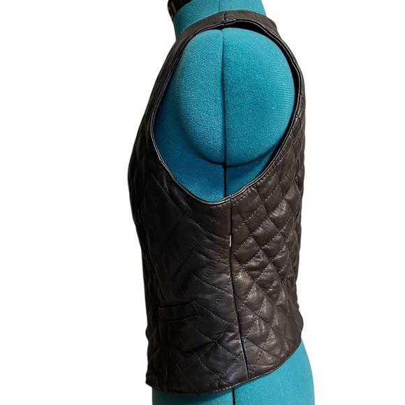 Andrew Marc Women's Black Quilted Vest - Picture 2 of 10